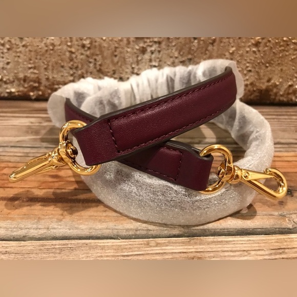 NWT Elegant 3 Piece Faux Suede & Leather Bag Straps Set - W/Gold Tone Hardware - Picture 11 of 12